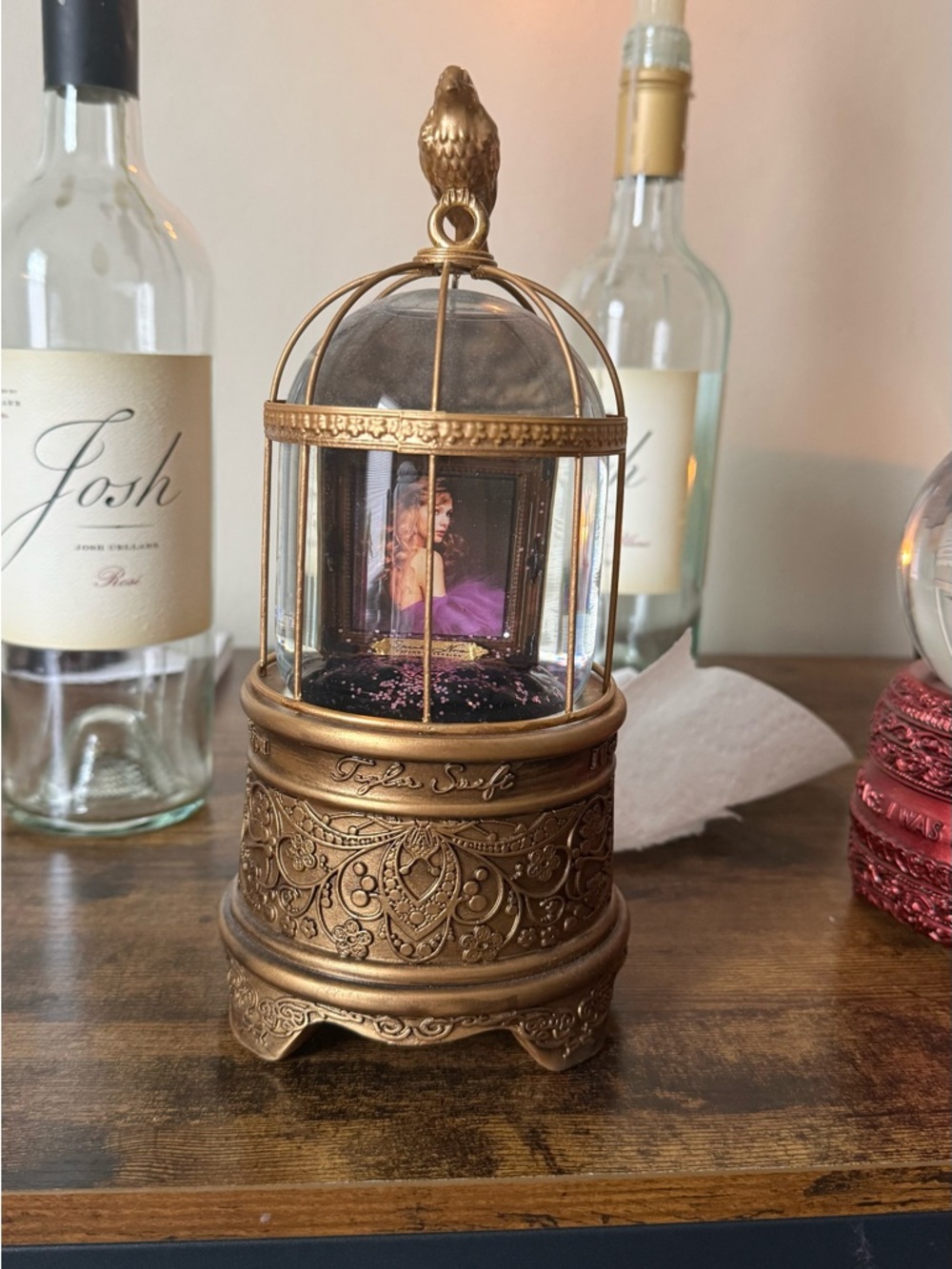 official Taylor Swift speak now snow globe from her website